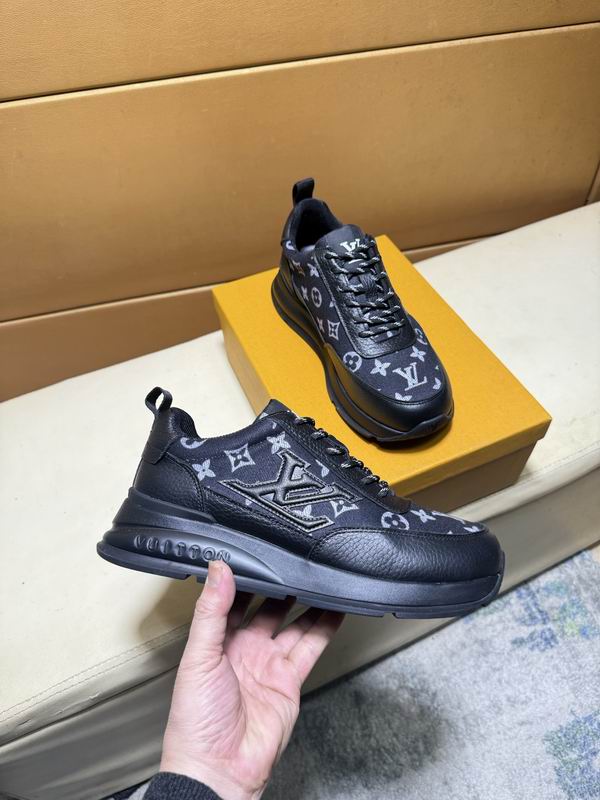 Louis Vuitton Sneakers Mens ID:20260308-68